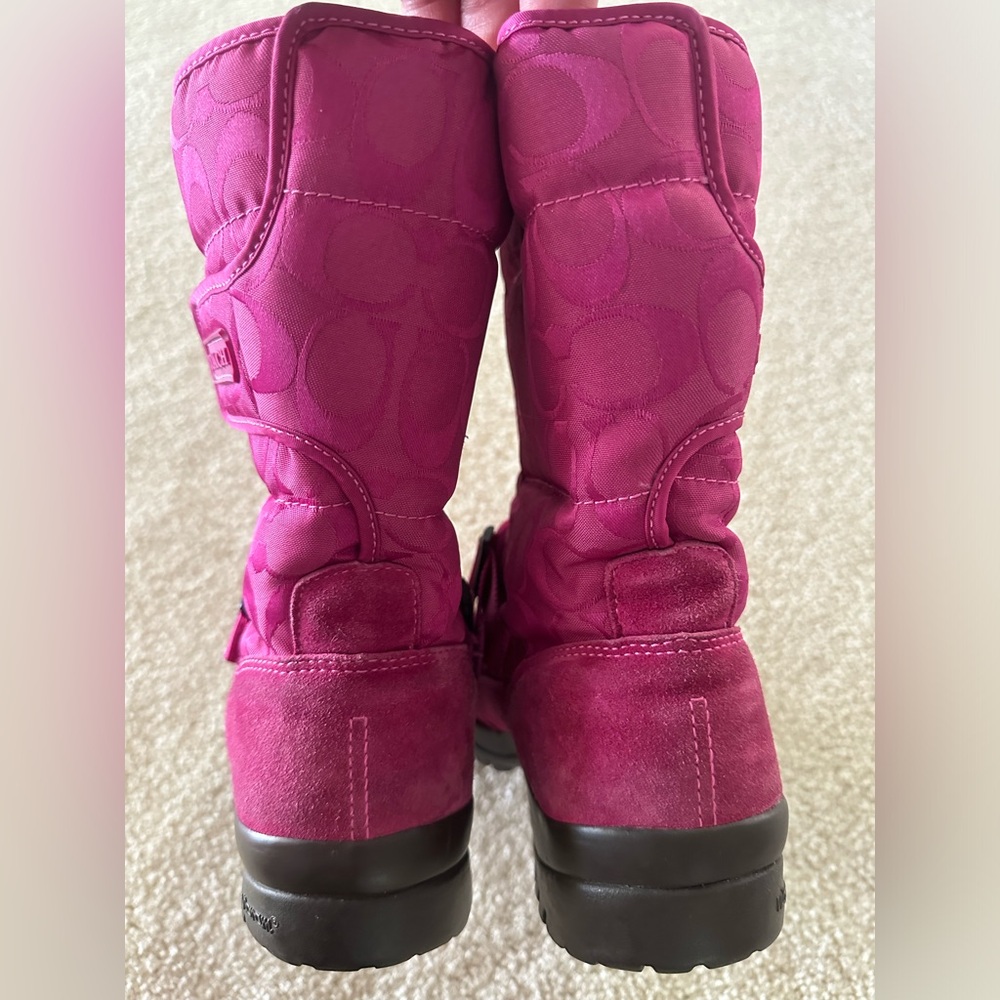 Authentic Coach Snow Boots - Picture 8 of 8